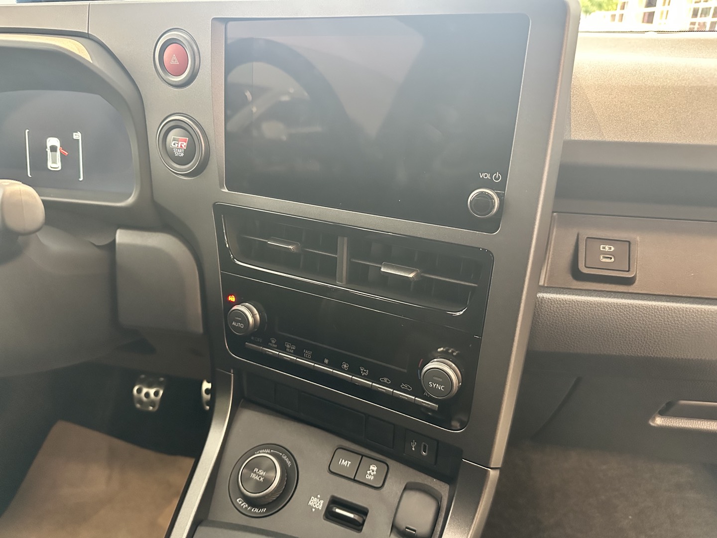 TOYOTA YARIS GR RZ - Imagen 10