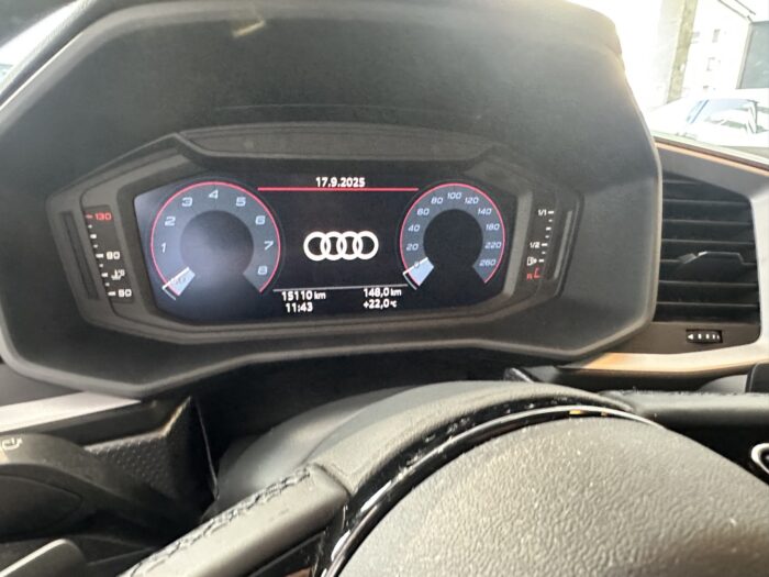 AUDI A1 ALLSTREET 30TFSI ADRENALIN - Imagen 16
