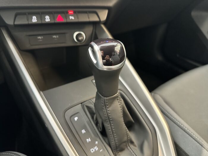 AUDI A1 ALLSTREET 30TFSI ADRENALIN - Imagen 22