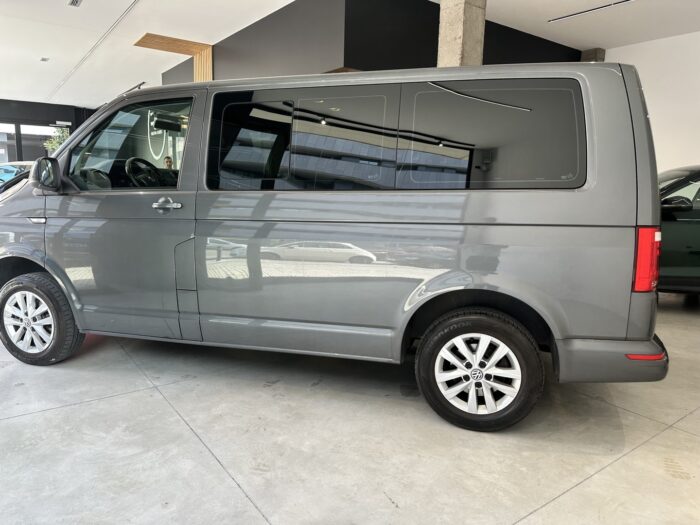 VOLKSWAGEN CARAVELLE 2.0TDI - Imagen 14