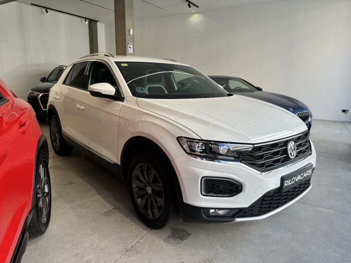 VOLKSWAGEN T-ROC 1.5TSI SPORT - Imagen 4