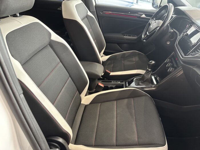VOLKSWAGEN T-ROC 1.5TSI SPORT - Imagen 9