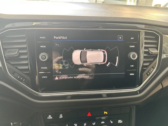 VOLKSWAGEN T-ROC 1.5TSI SPORT - Imagen 15