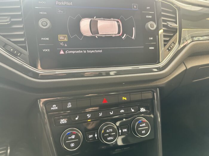 VOLKSWAGEN T-ROC 1.5TSI SPORT - Imagen 16