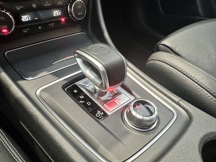MERCEDES CLA SHOOTING BREAK  45 AMG 4MATIC - Imagen 27