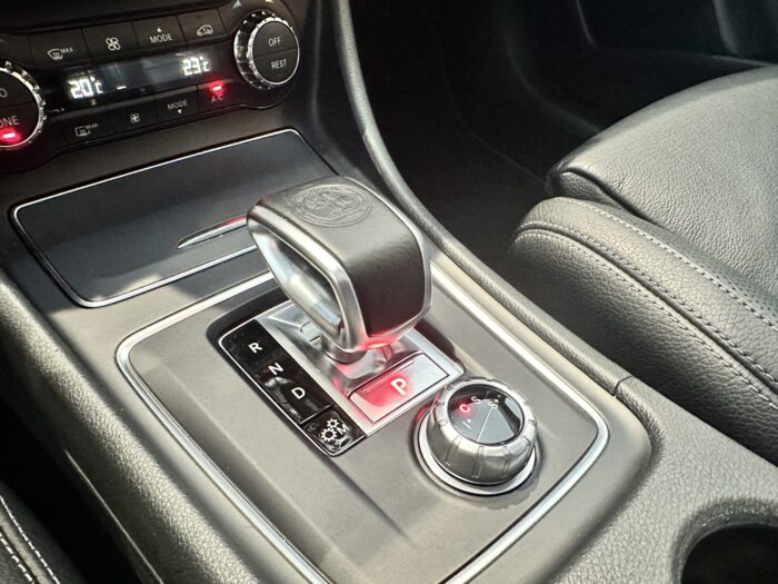 MERCEDES CLA SHOOTING BREAK  45 AMG 4MATIC - Imagen 28
